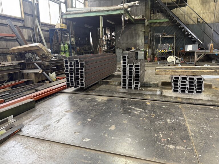 ①資材一次加工